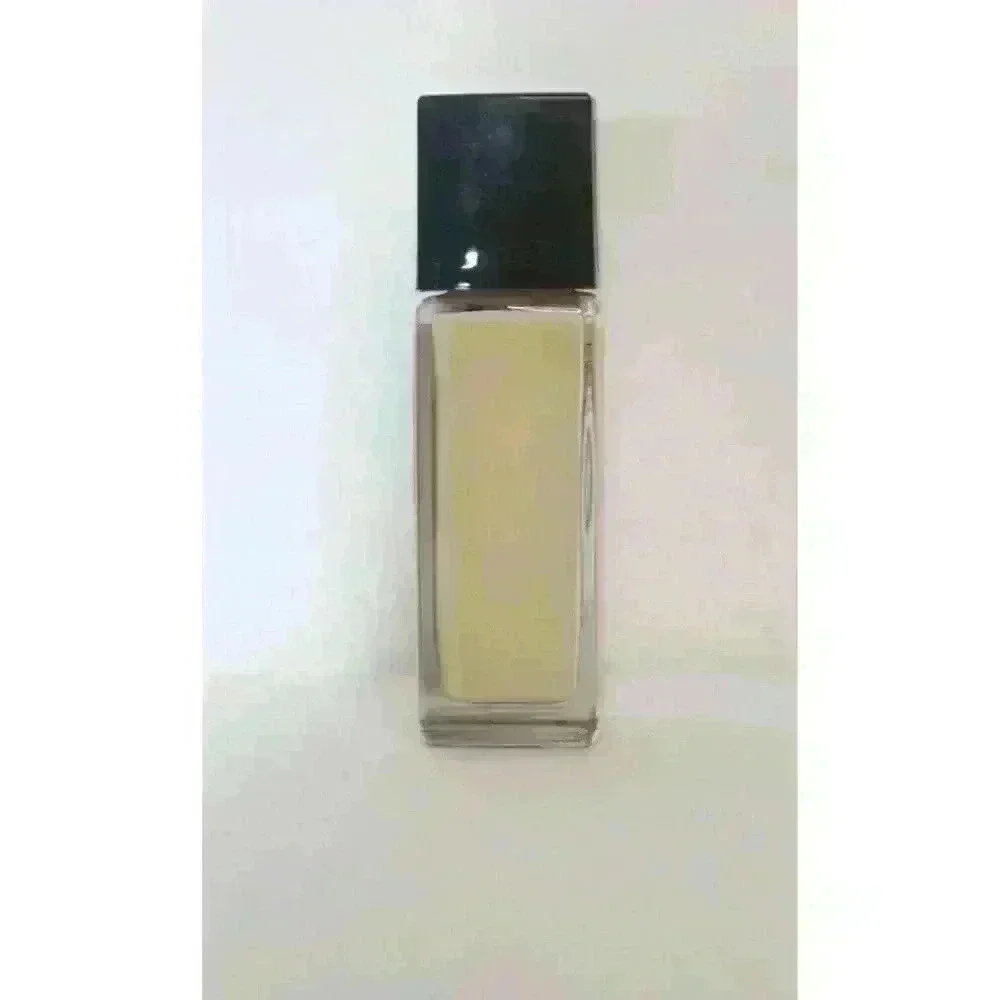 Maybelline Fit Me Matte & Poreless Liquid Foundation Makeup - 102 Fair Porcelain